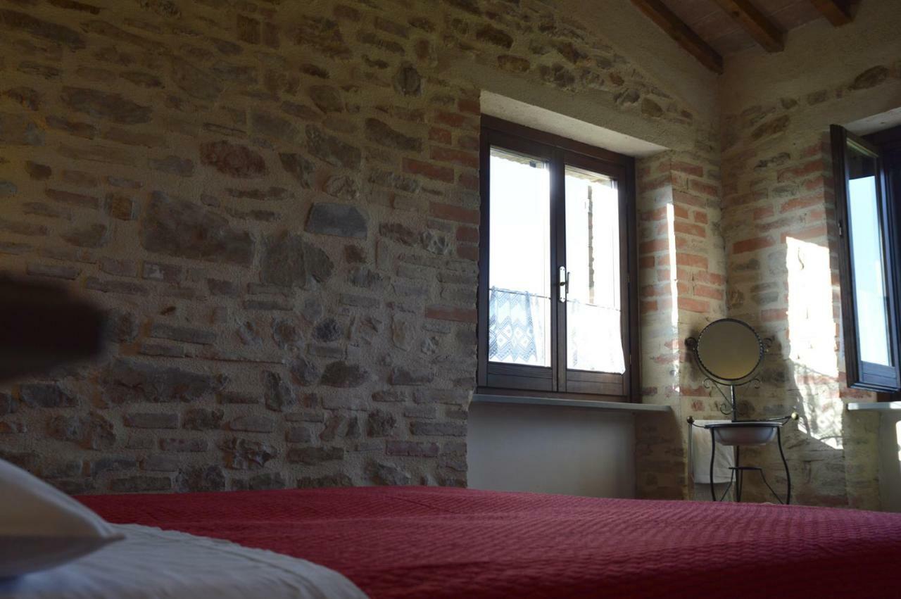 Maesta Delle Quattro Chiavi Villa Беваня Екстериор снимка
